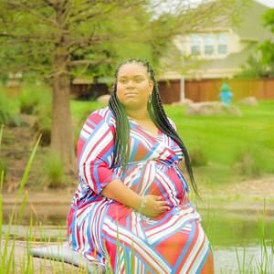 Meet your Posher, Lacey